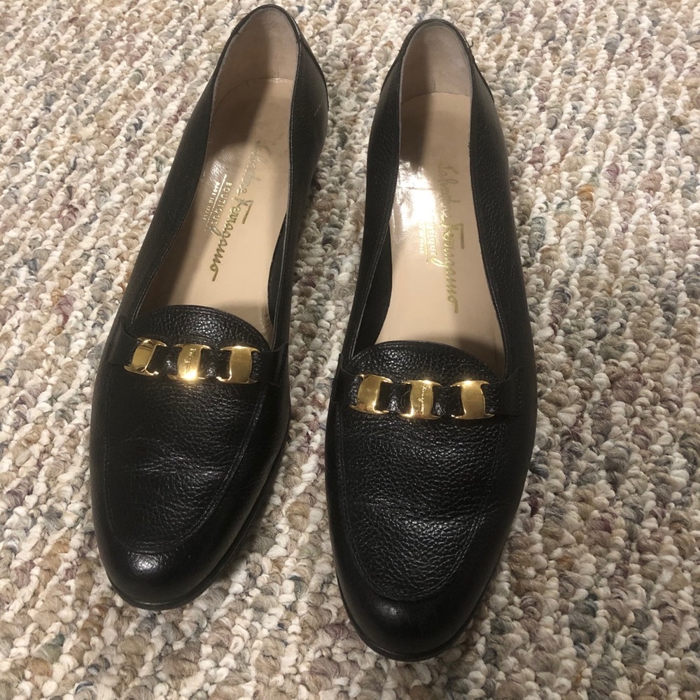 Salvatore Ferragamo flats